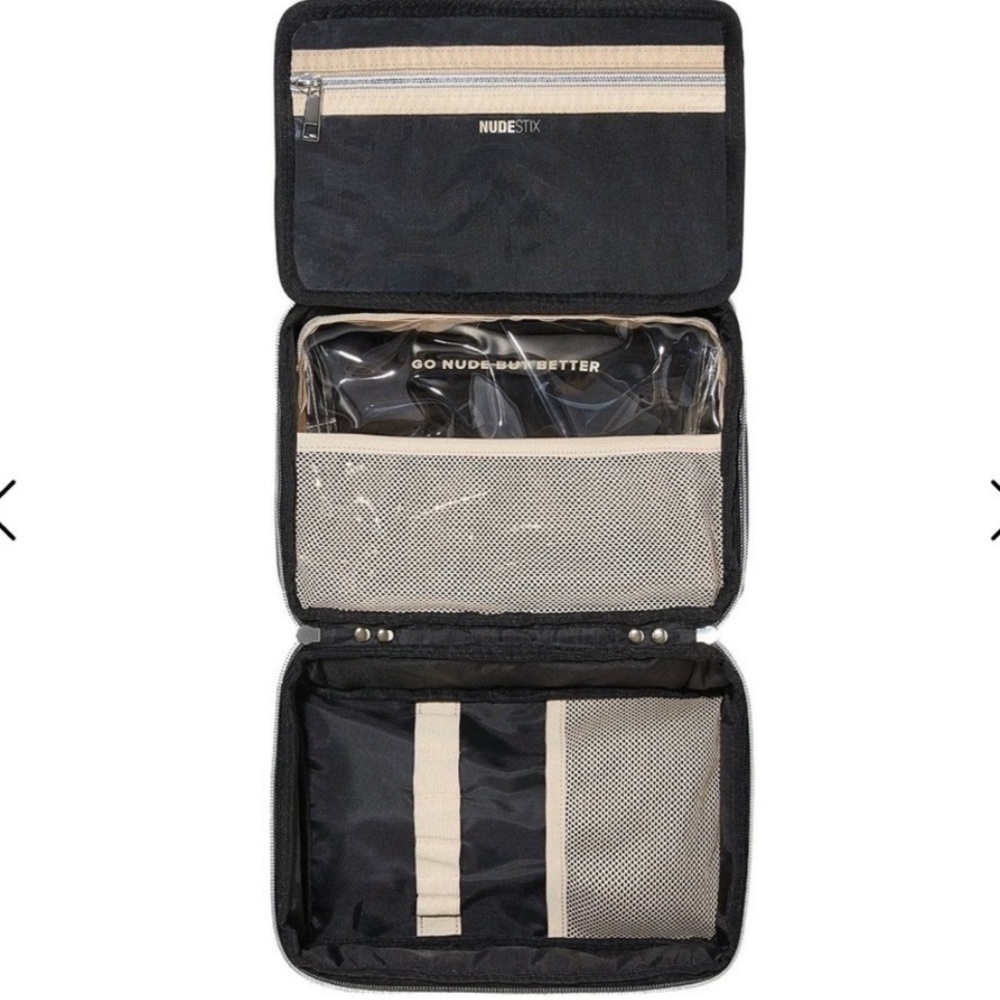 NUDESTIX Hanging Cosmetics Case/Toiletries Case - Picture 4 of 12